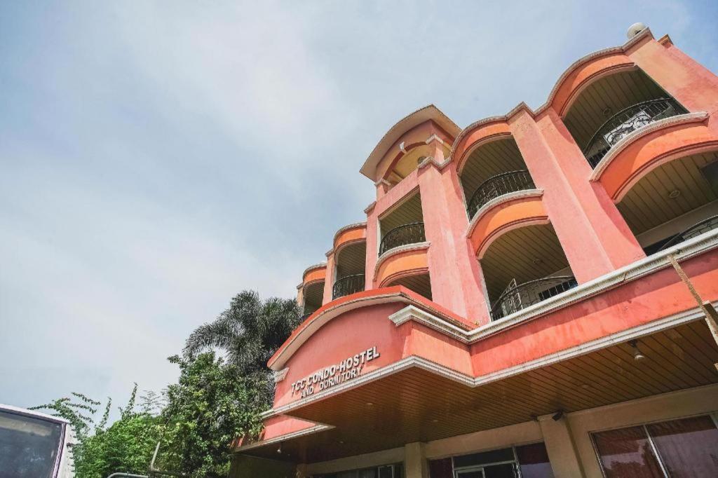 Oyo 192 Tcc Condo-Hostel Davao City Buitenkant foto