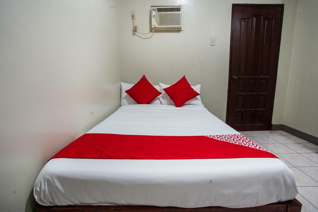 Oyo 192 Tcc Condo-Hostel Davao City Buitenkant foto