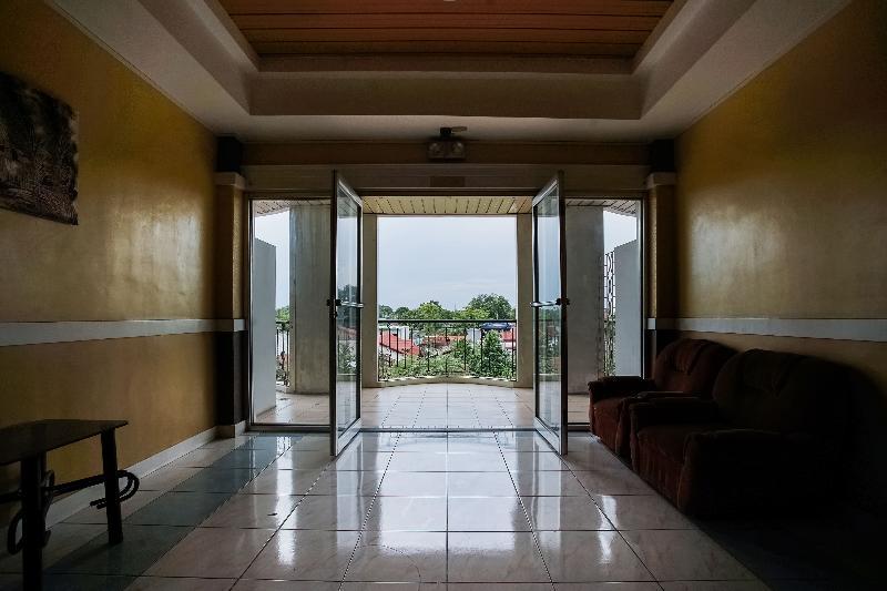 Oyo 192 Tcc Condo-Hostel Davao City Buitenkant foto